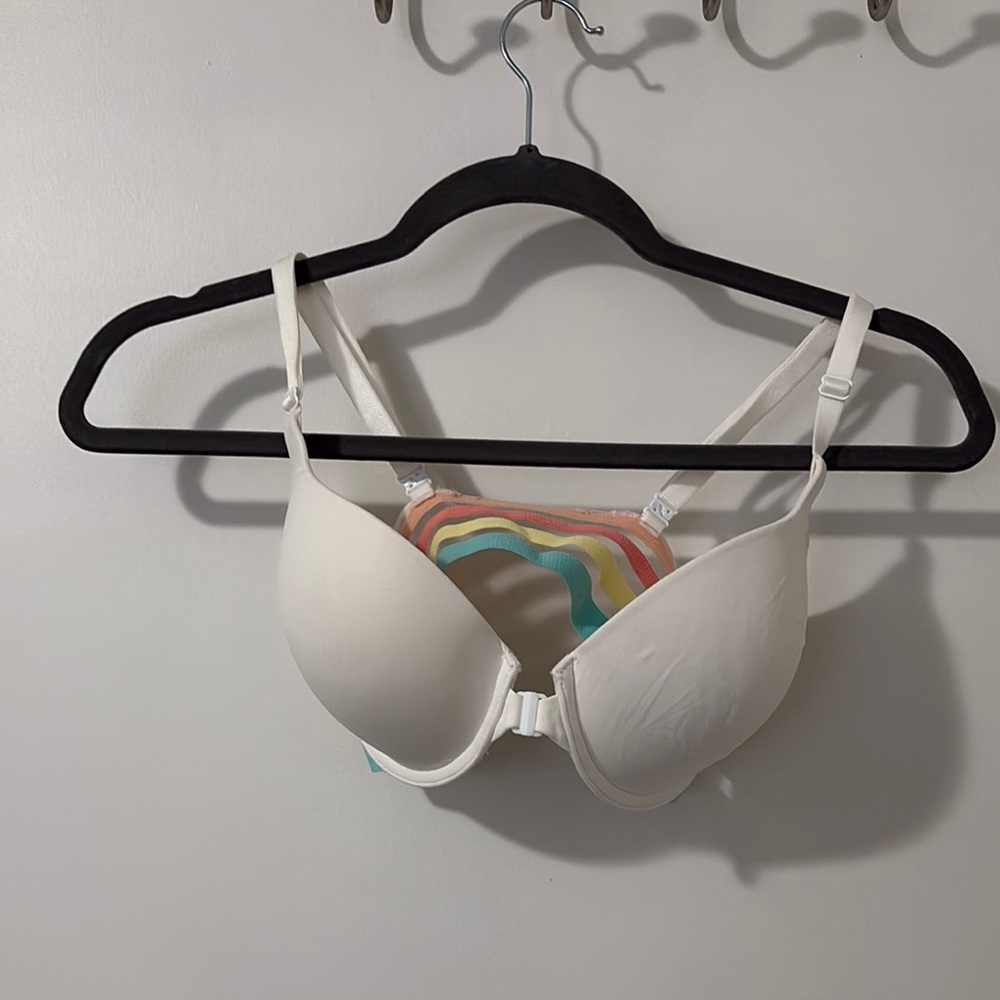Victoria's Secret Cream Bra with Multicolor Accent 34D
